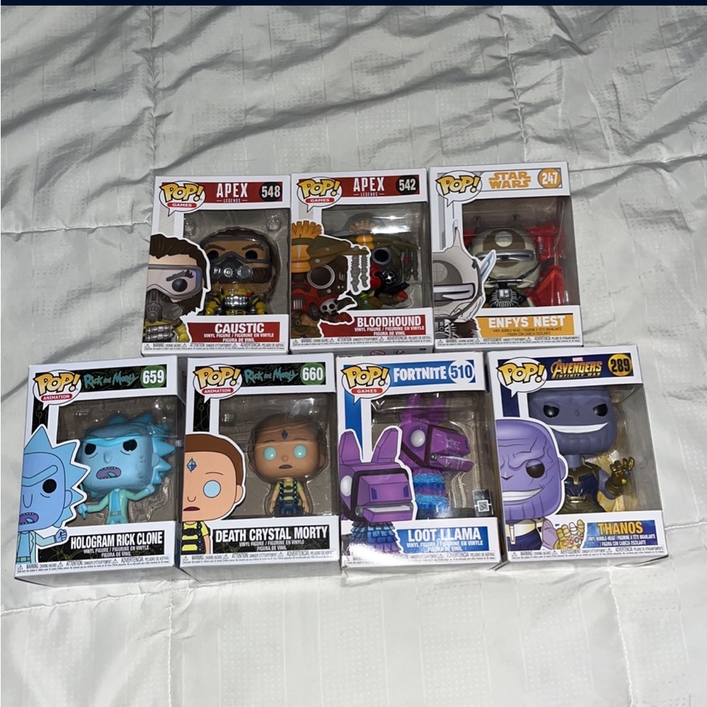 7 pop funkos for 40 dollars or 8 dollars each